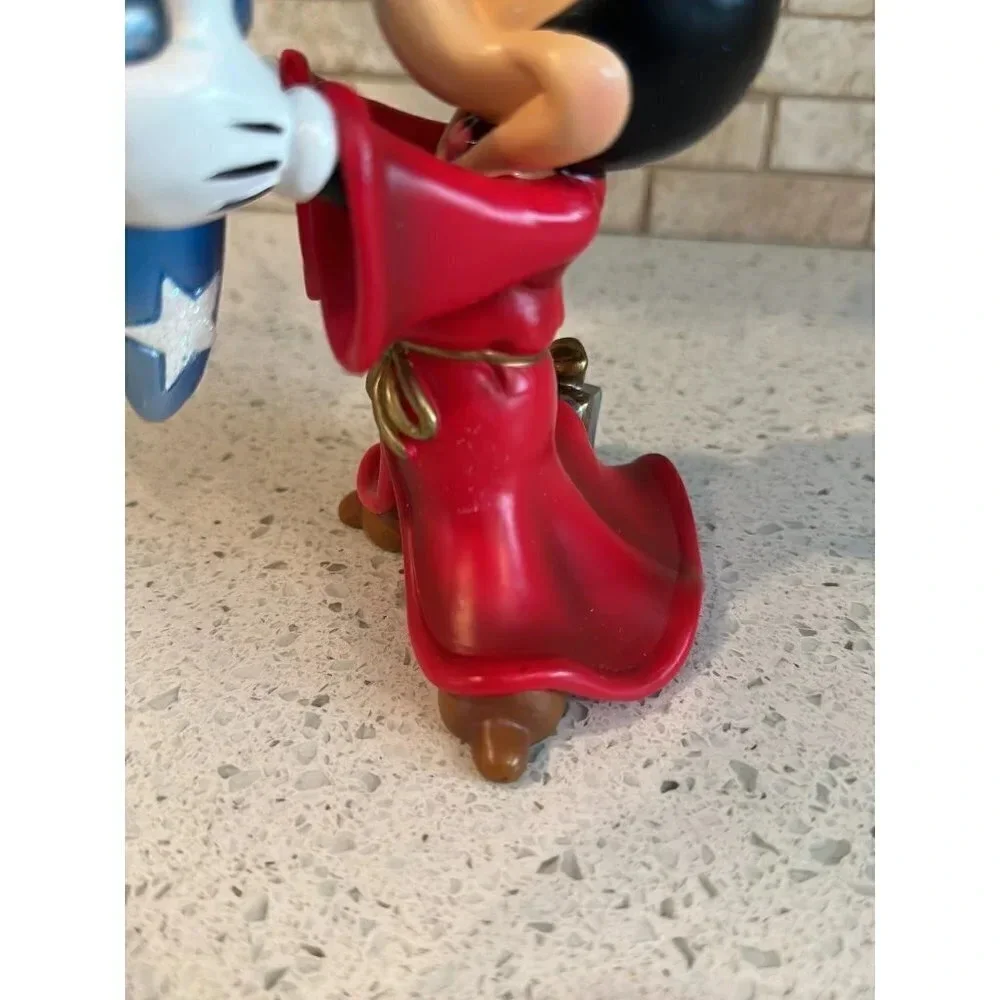 Disney Mickey Mouse Sorcerer Apprentice Fantasia Figure Snowglobe Gift Christmas